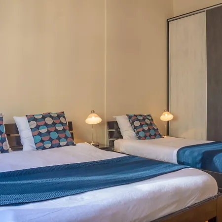 Selection בית הארחה 3*