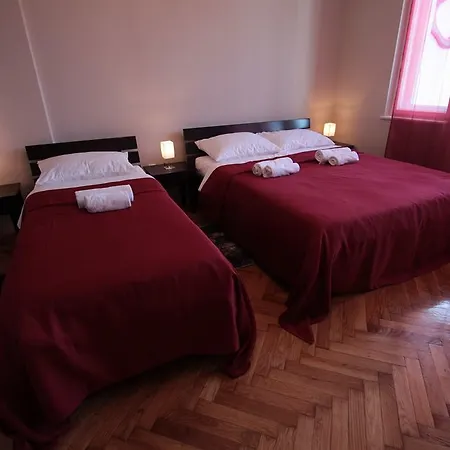 בית הארחה Selection 3*